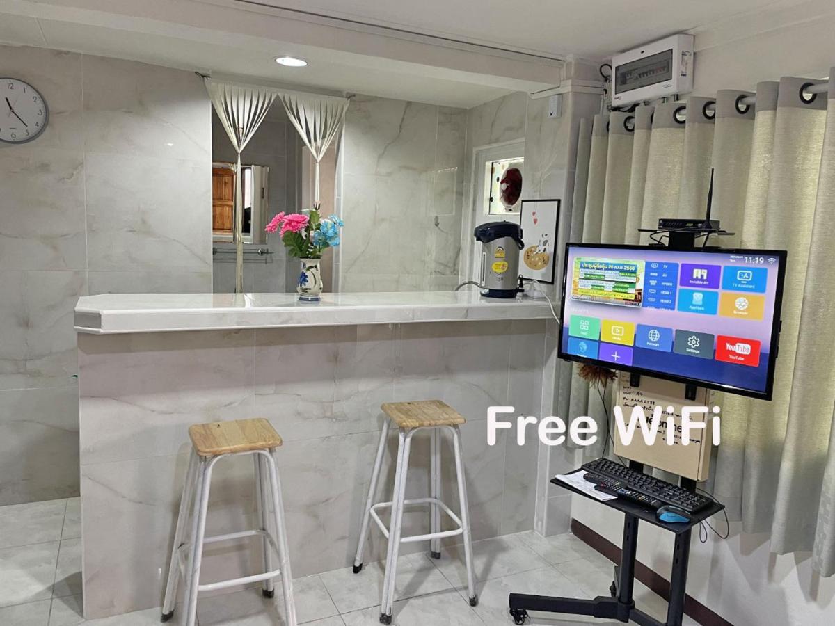 Apartment A4 Dindaeng Bangkok Ngoại thất bức ảnh